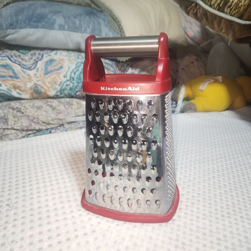 KITCHENAIDE EUC GOURMET 4 SIDED STAINLESS STEEL BOX GRATER